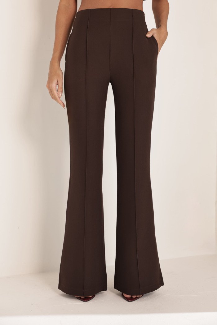 CONJUNTO LONDRES ALFAITARIA BLUSA OMBRO A OMBRO - CAFÉ