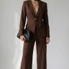CONJUNTO ÁGATA ALFAIATARIA FINESSE - MARROM