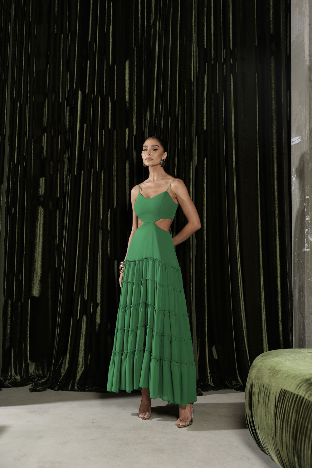 VESTIDO CREPE SILK CAMADAS HELEN - VERDE