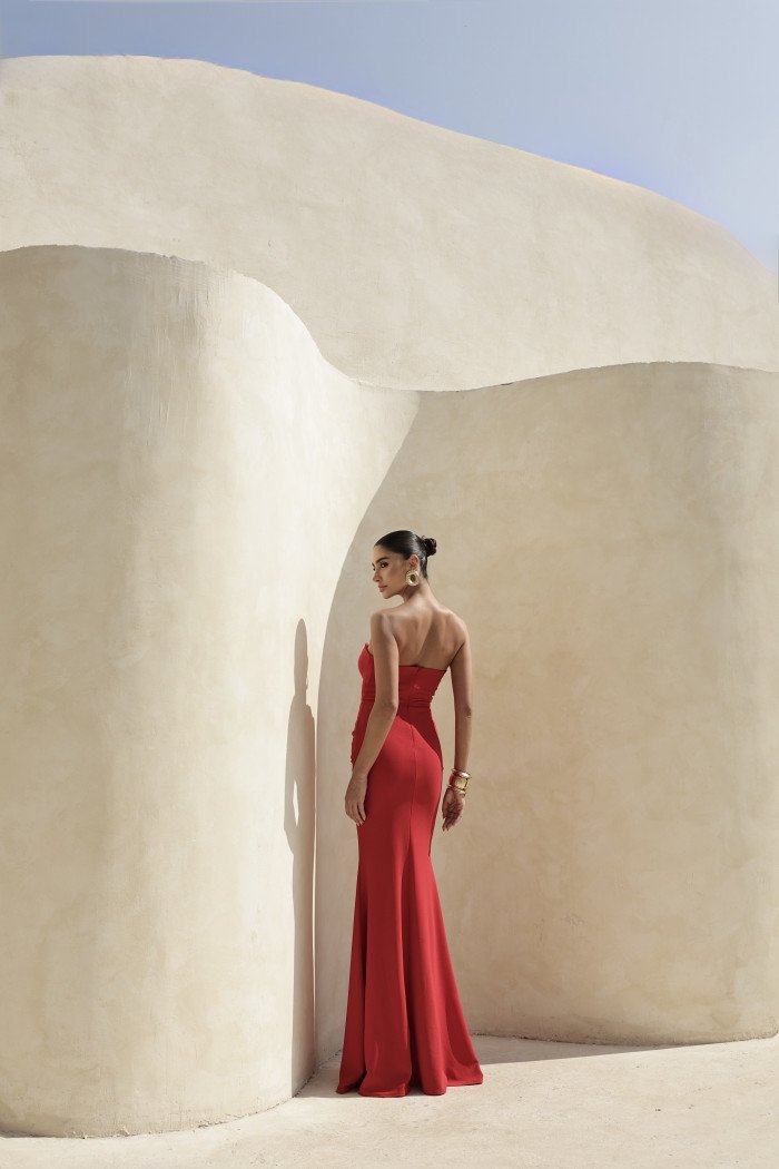 VESTIDO LONGO BARBATANA T.Q.C. TORCIDO - VERMELHO