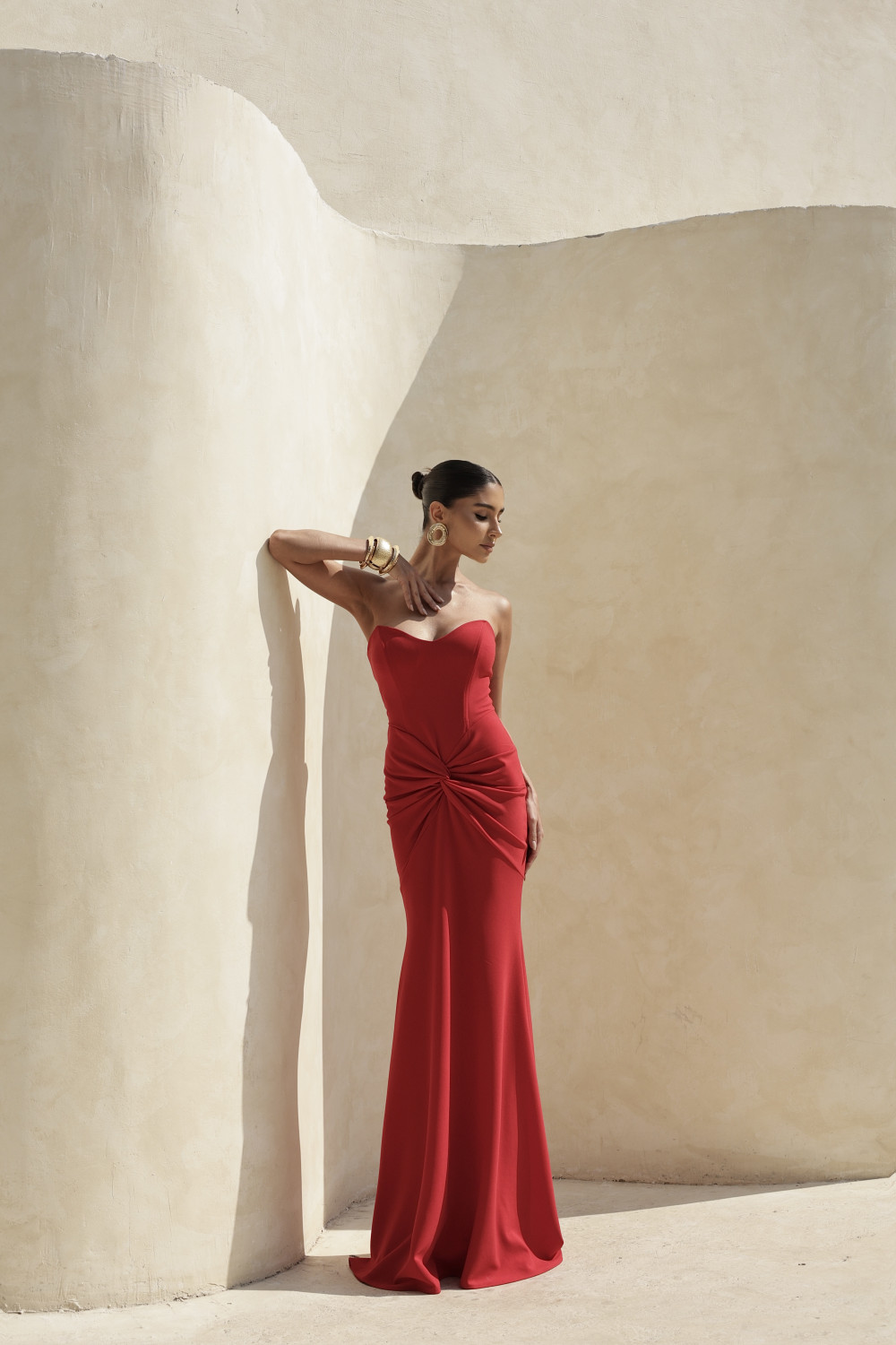 VESTIDO LONGO BARBATANA T.Q.C. TORCIDO - VERMELHO