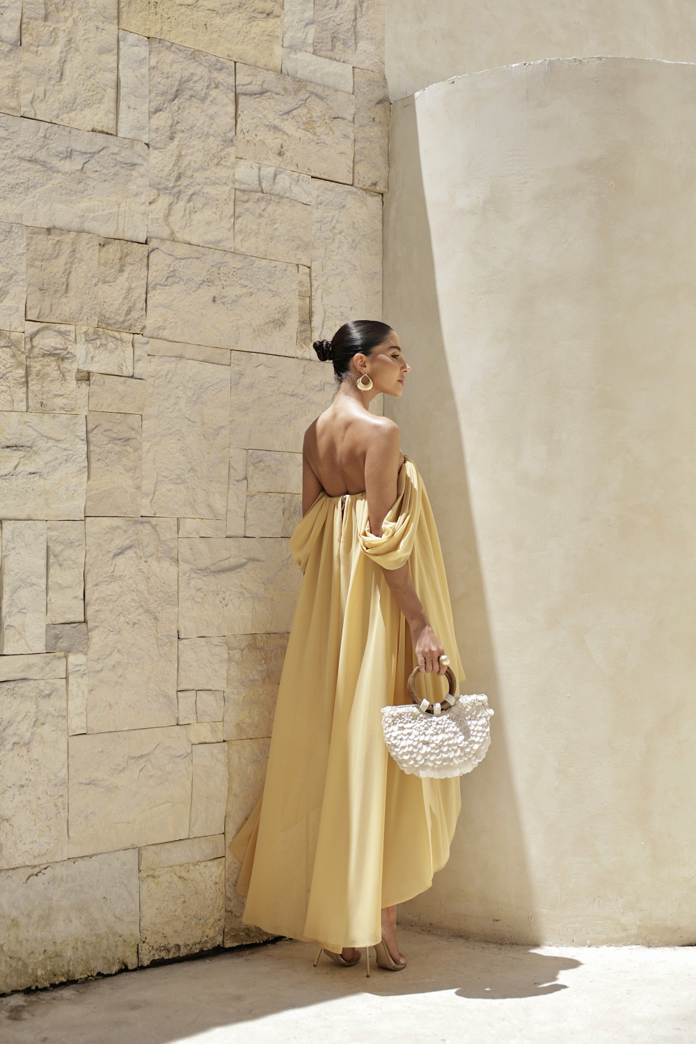 VESTIDO CURTO MULET CIGANINHA JORDANA - MOSTARDA