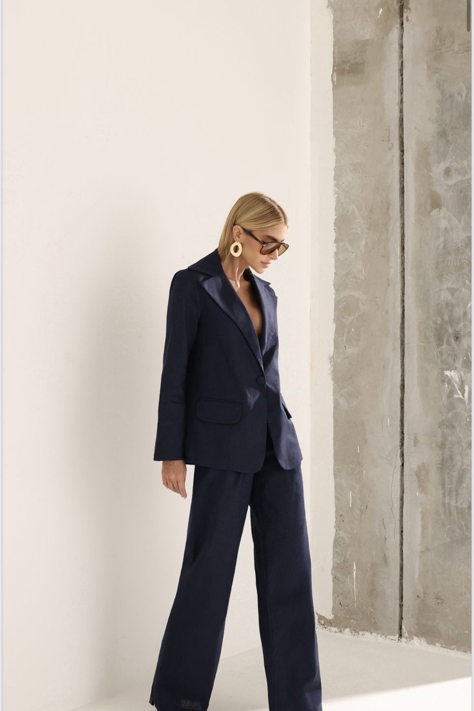 CONJUNTO FILIPA BLAZER E CALÇA LINHO - AZUL MARINHO