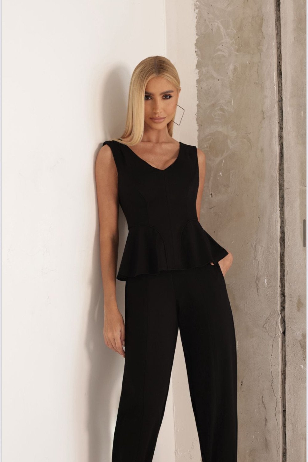 CONJUNTO MÔNICA BLUSA E CALÇA MONTARIA - PRETO