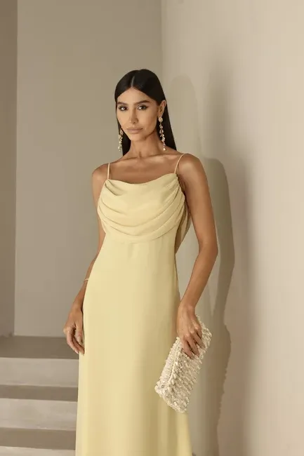 VESTIDO YOLANDA LONGO DRAPEADO BUSTO E COSTAS - CAMOMILA