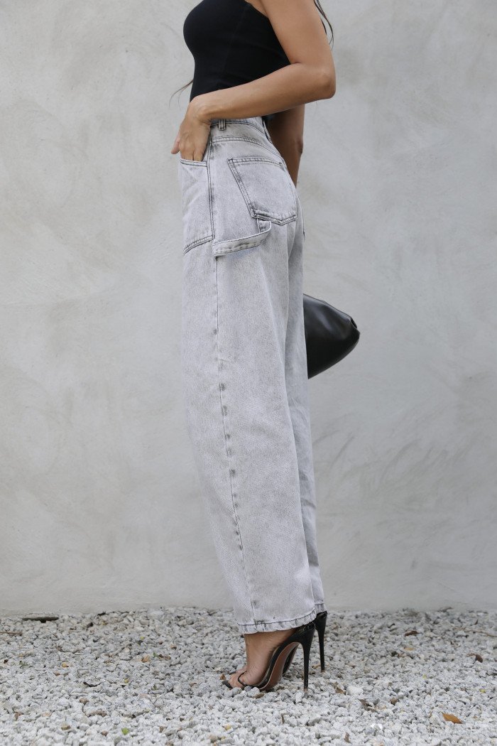 CALÇA JEANS TATI CINTURA ALTA WIDE LEG - CINZA
