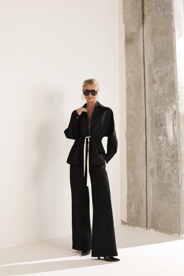 CONJUNTO TÓQUIO CASACO E CALÇA AVELUDADO - PRETO