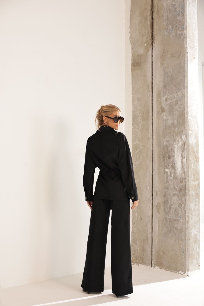 CONJUNTO TÓQUIO CASACO E CALÇA AVELUDADO - PRETO