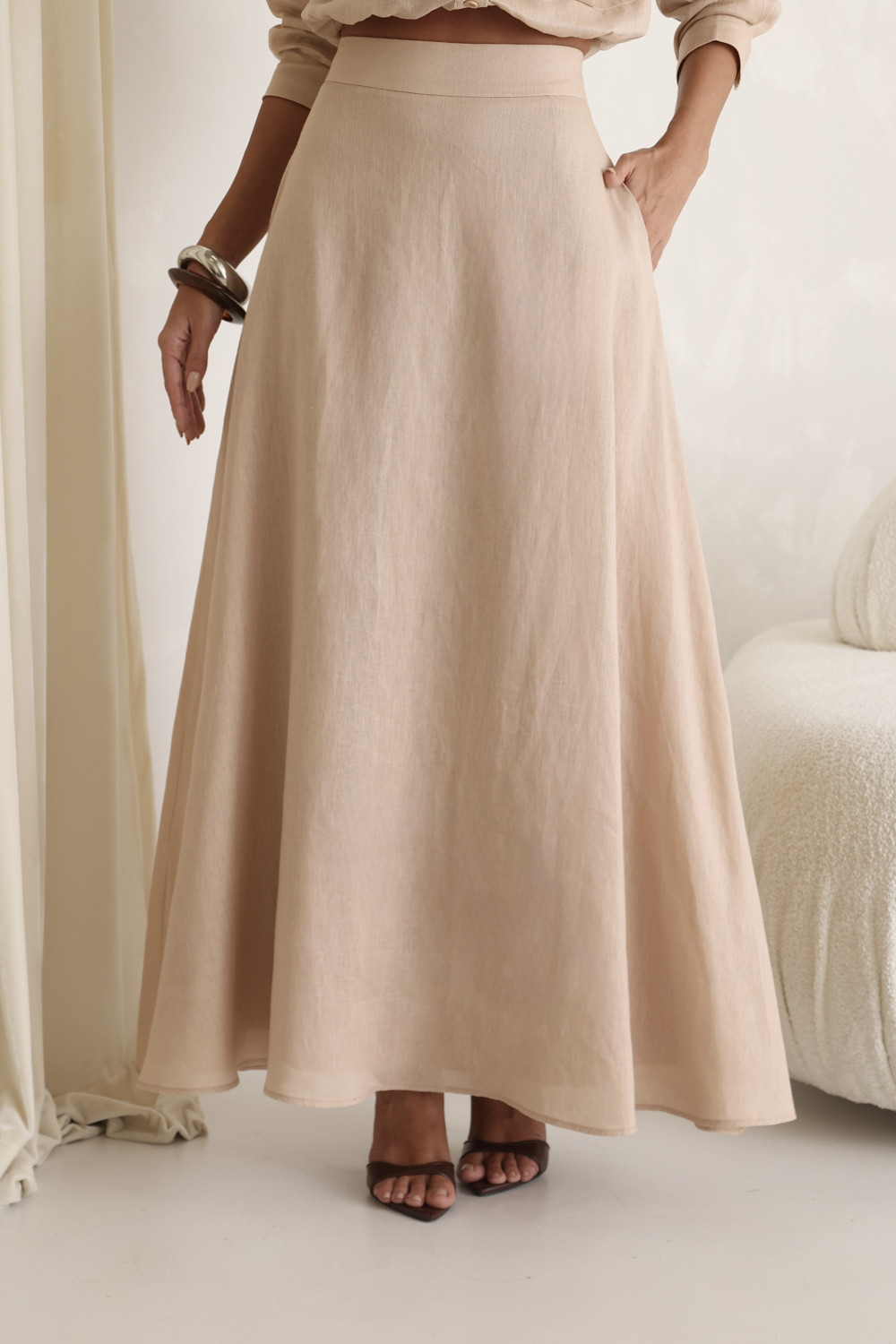 CONJUNTO GABY CAMISA E SAIA 100% LINHO - NUDE