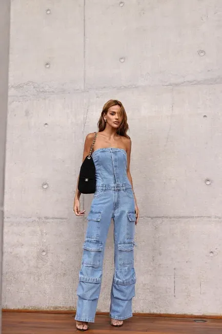 MACACÃO JEANS CARGO SAFIRA - JEANS CLARO