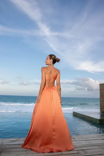 VESTIDO LONGO PLISSADO JUJU - LARANJA