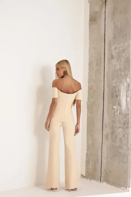 CONJUNTO LONDRES ALFAITARIA BLUSA OMBRO A OMBRO - AREIA