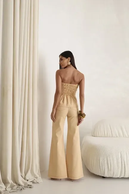 CONJUNTO TÁSSIA BLUSA E CALÇA SARJA - CAMOMILA