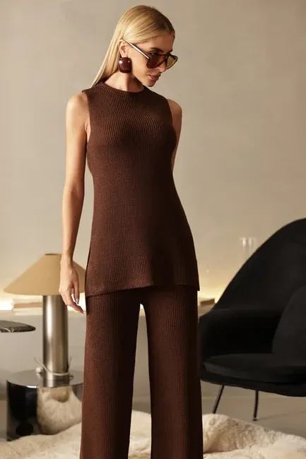 CONJUNTO MILÃO TRICÔ BLUSA ALONGADA - CAFÉ