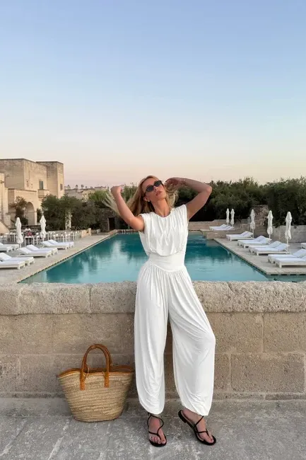 MACACÃO ALADIM BRUNA - BRANCO