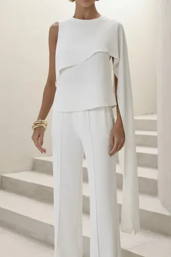 CONJUNTO ALFAIATARIA CALÇA E BLUSA ASSIMÉTRICA - OFF WHITE