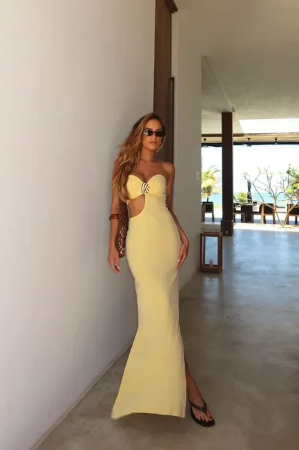 VESTIDO LONGO T.Q.C RECORTE LATERAL E ARGOLA - CAMOMILA