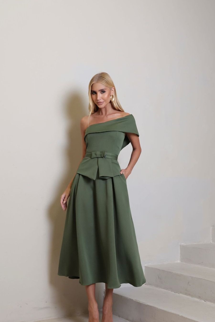 VESTIDO LARA MIDI COM CINTO - VERDE