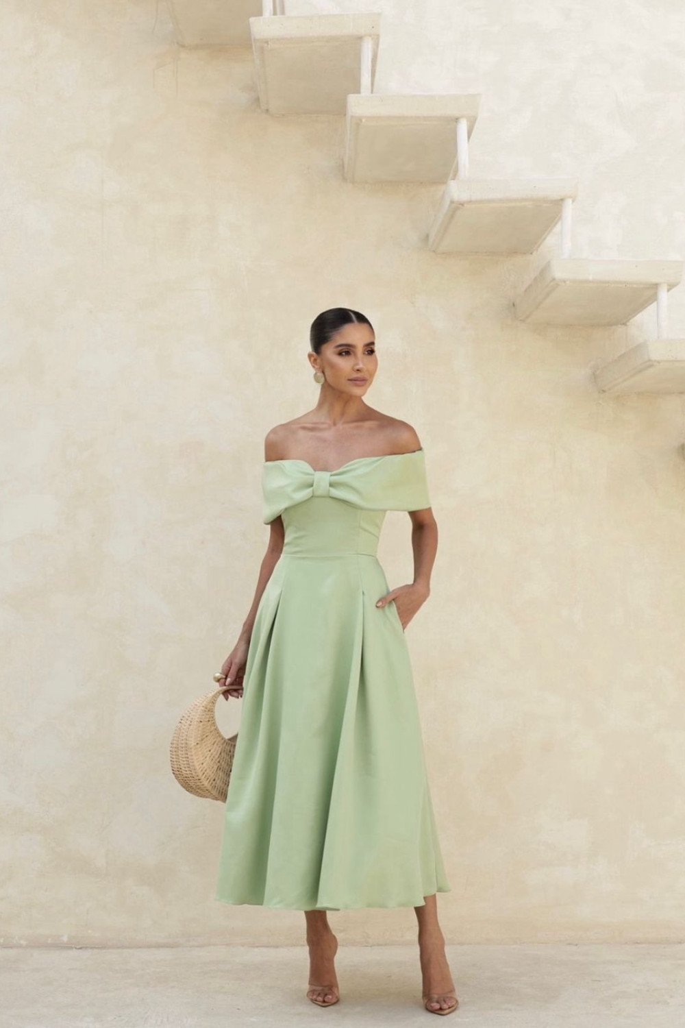 VESTIDO MIDI KAROL OMBRO A OMBRO LAÇO - VERDE CLARO