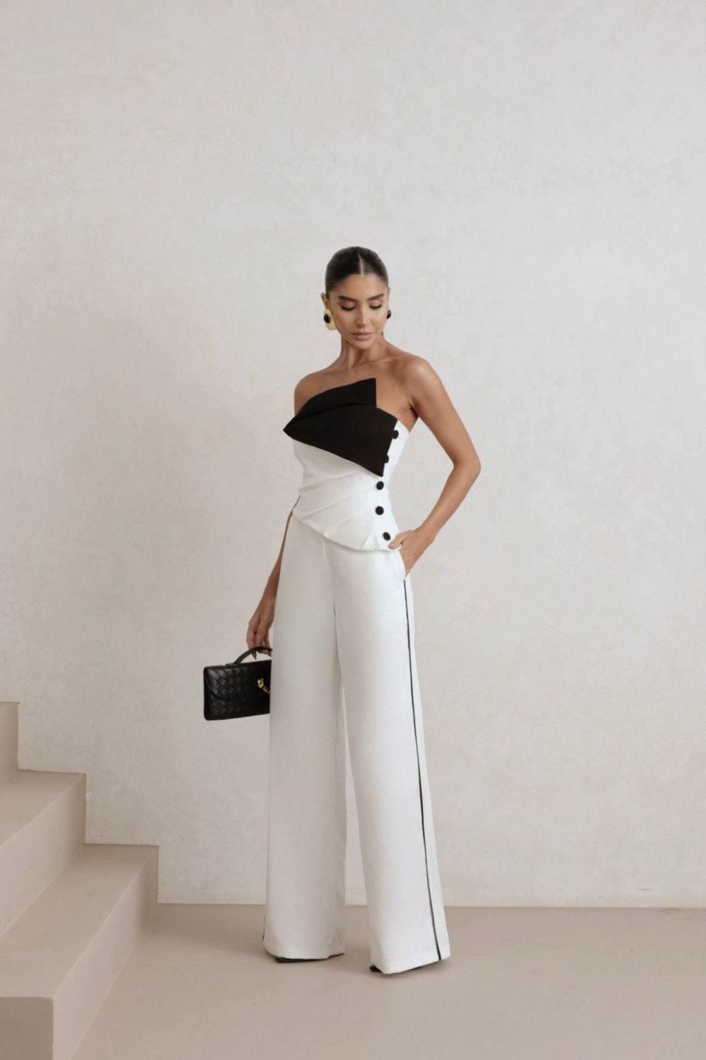 CONJUNTO VERÔNICA ALFAIATARIA BICOLOR - BRANCO COM PRETO