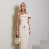 VESTIDO ESPANHA LONGUETE UM OMBRO COM CINTO - AREIA
