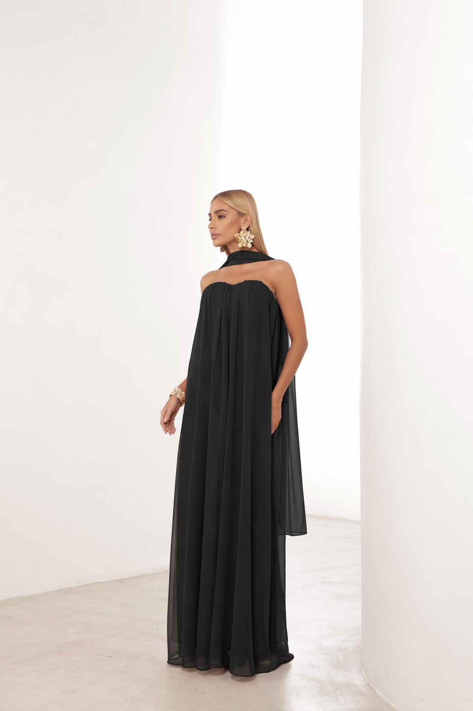 VESTIDO LONGO FIORELLA FAIXA CHOKER - PRETO