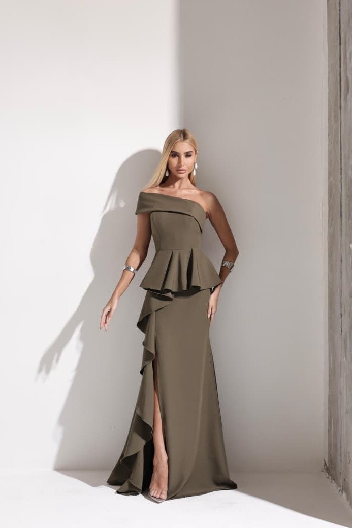 VESTIDO DE FESTA LORENA BABADOS UM OMBRO - VERDE OLIVA