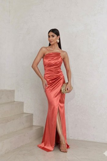 VESTIDO DE FESTA MILÃO T.Q.C. - CORAL