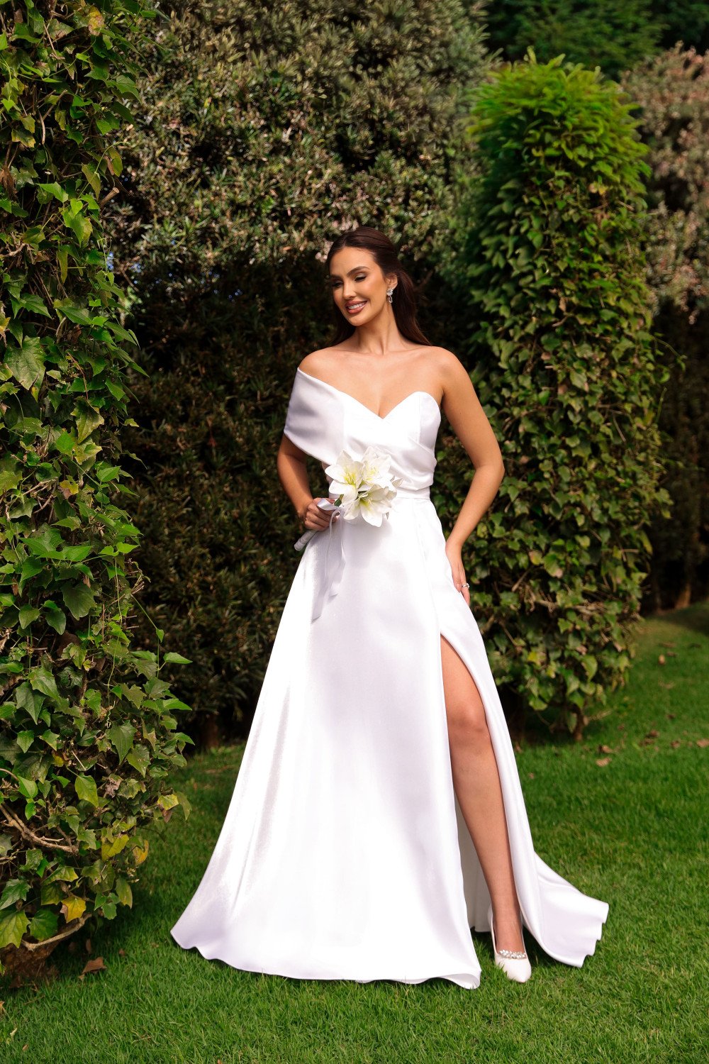 VESTIDO FESTA GLAM DECOTE OMBRO A OMBRO ZIBELINE NOIVINHAS - OFF WHITE