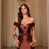VESTIDO DE FESTA EMMELINE ZIBELINE OMBRO A OMBRO - MARROM