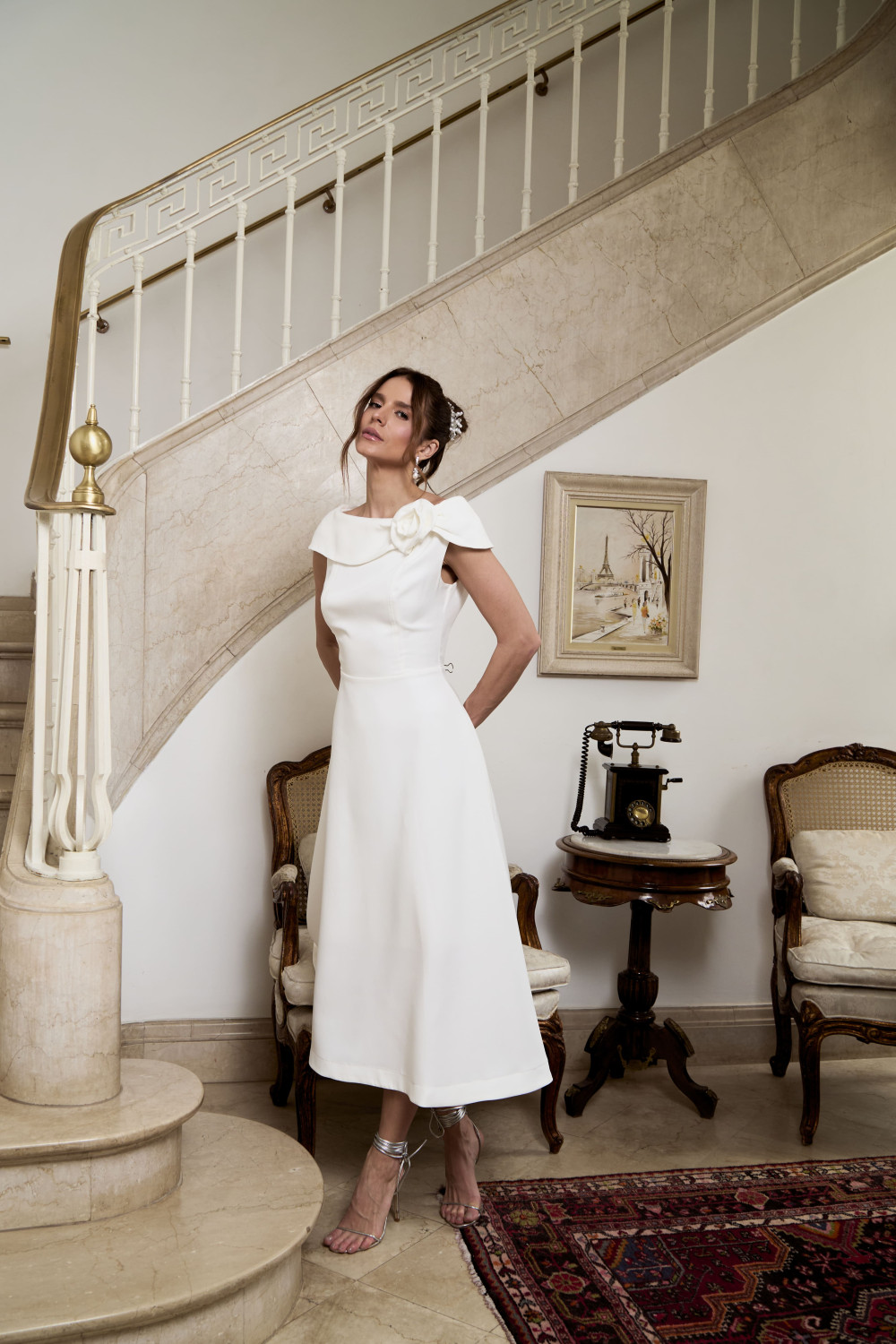 VESTIDO HILDA MIDI DETALHE FLOR - OFF WHITE