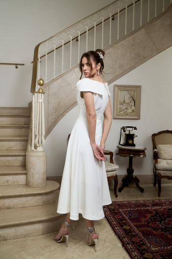 VESTIDO HILDA MIDI DETALHE FLOR - OFF WHITE