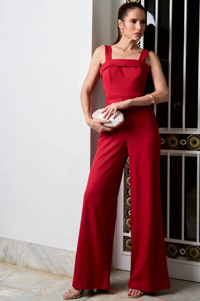 MACACÃO KÉSIA LONGO DETALHE CINTO - VERMELHO