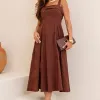 VESTIDO LOREN BORDADO ALÇA E BOLSOS - MARROM