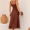 VESTIDO LOREN BORDADO ALÇA E BOLSOS - MARROM