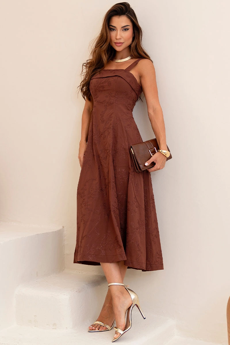VESTIDO LOREN BORDADO ALÇA E BOLSOS - MARROM