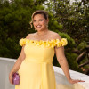 VESTIDO DE FESTA PÂMELA PLUS SIZE DETALHE FLOR - AMARELO