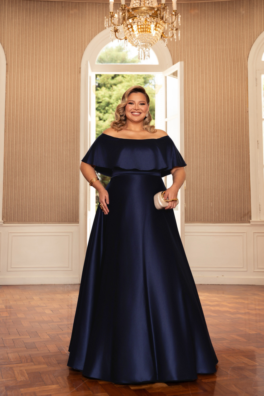 VESTIDO DE FESTA PAULA CREPE ACETINADO PLUS SIZE - AZUL MARINHO