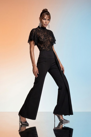 CONJUNTO RENDA PANTALONA CAPRI - PRETO