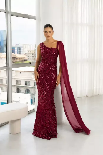 VESTIDO DE FESTA SELENA PAETÊ CAPA UNILATERAL - MARSALA