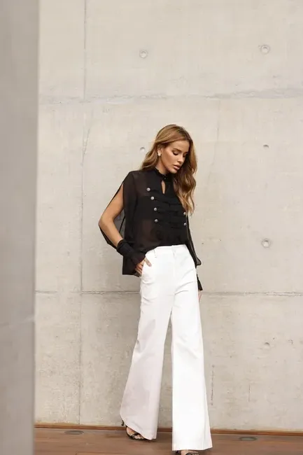BLUSA SAFIRA NAPOLEÃO - PRETO