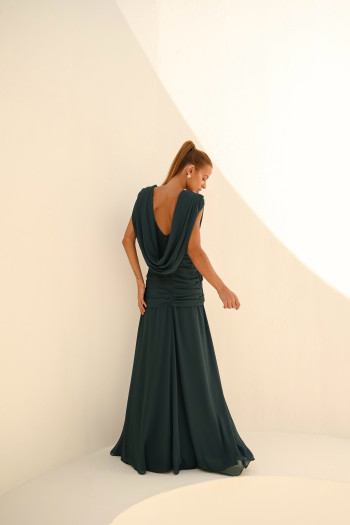VESTIDO NADINE LONGO CAPA - VERDE GARRAFA