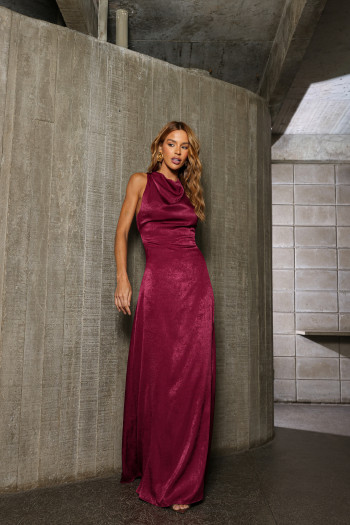 VESTIDO JANAINA LONGO COSTAS TRANÇADA - CEREJA