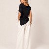BLUSA ADELE JERSEY ASSIMÉTRICA - PRETO