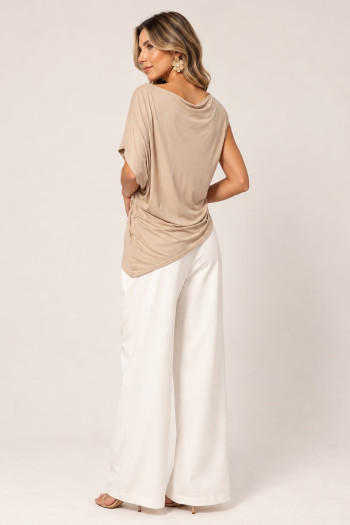 BLUSA ADELE JERSEY ASSIMÉTRICA - CREME