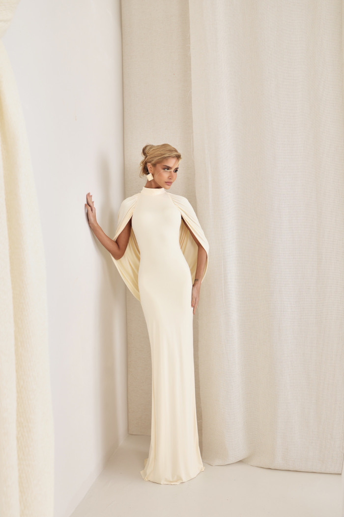 VESTIDO REBECA LONGO CAPA - CREME