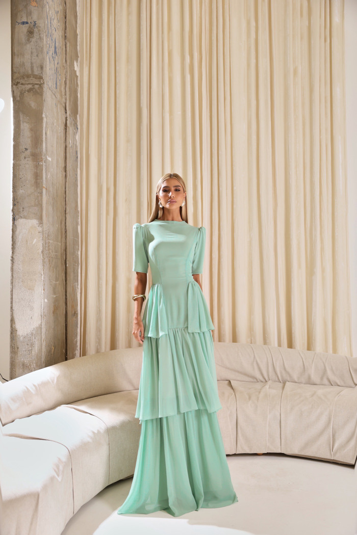 VESTIDO CHARLOTE LONGO CAMADAS - VERDE MENTA