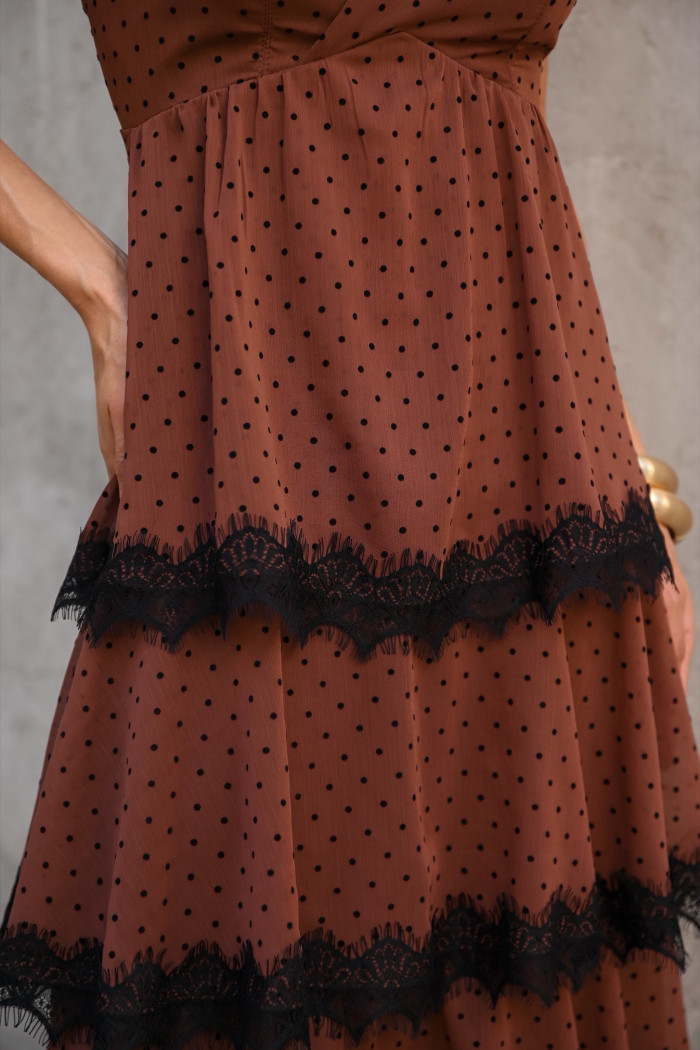 VESTIDO TOULOSE POÁ CAMADAS COM RENDA - MARROM