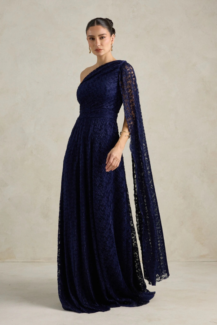 VESTIDO MARILYN RENDA UM OMBRO COM CAPA - AZUL MARINHO