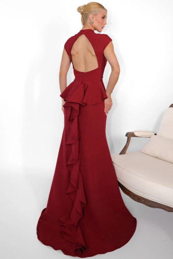 VESTIDO HELENA LONGO COM CAUDA E BABADOS COSTAS ABERTA - VINHO